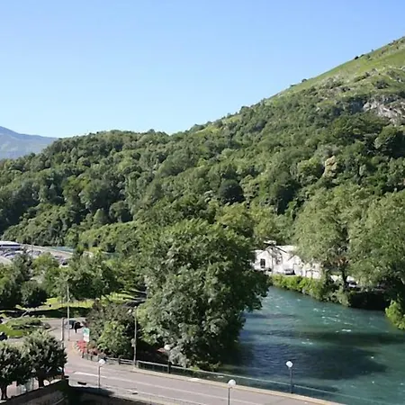 De L'europe 3* Lourdes