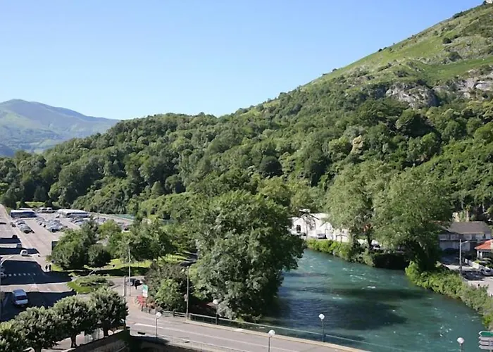 De L'europe 3* Lourdes